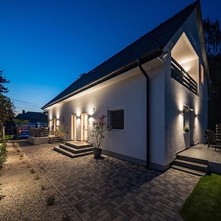 Balatonic Lime Apartmanhaz Сиофок Екстериор снимка