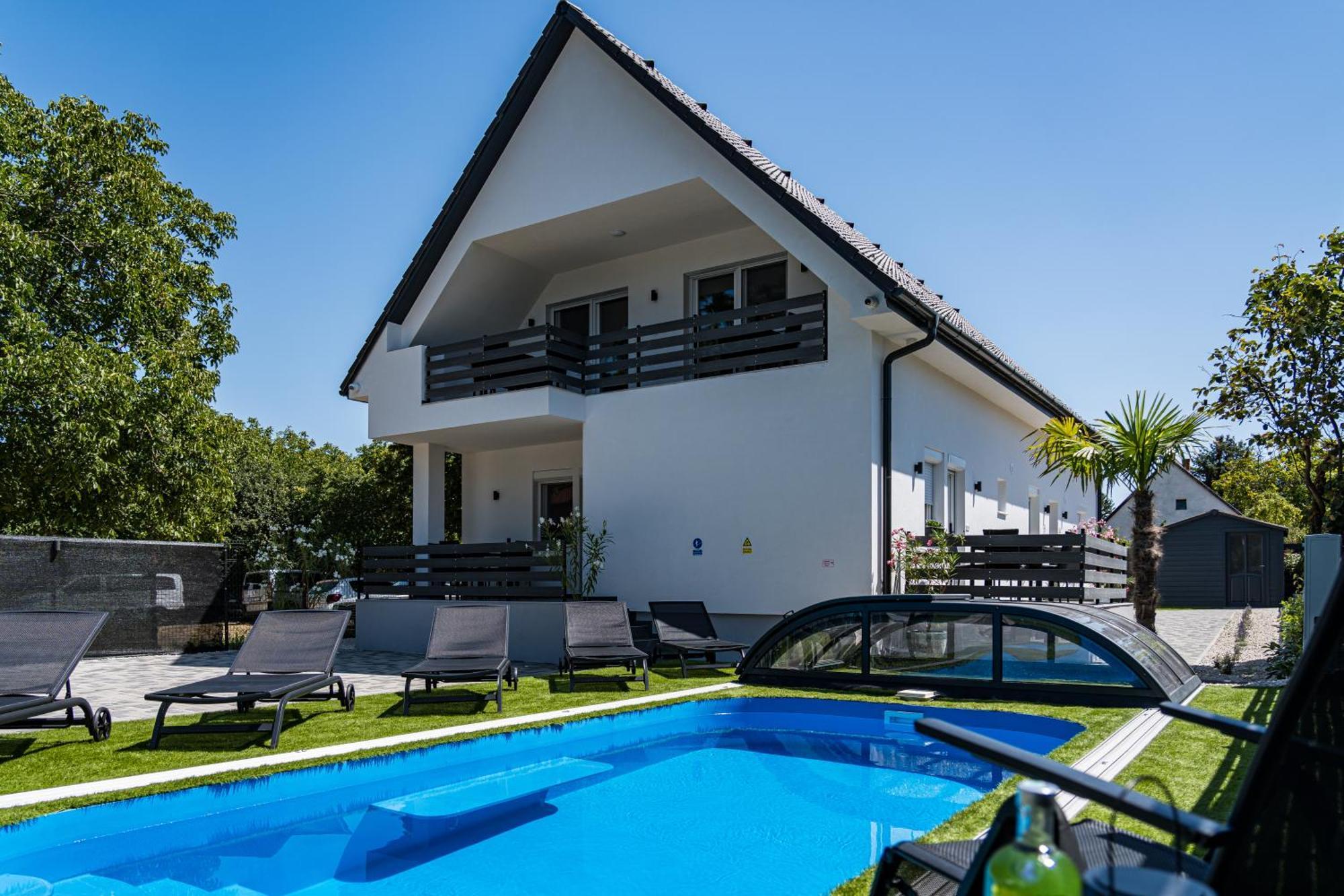 Balatonic Lime Apartmanhaz Сиофок Екстериор снимка
