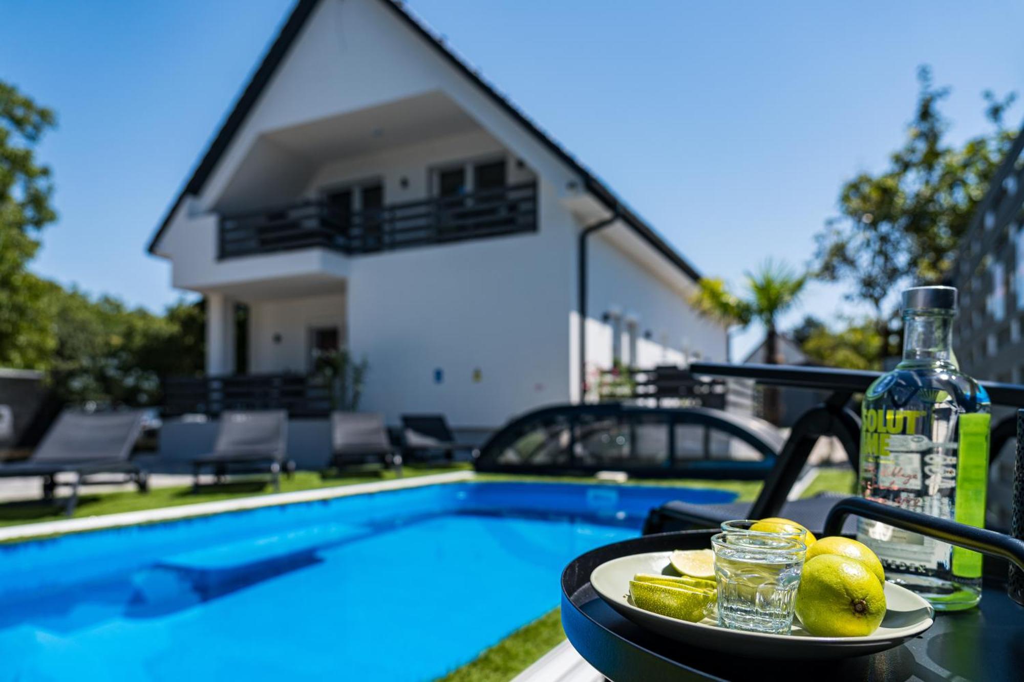 Balatonic Lime Apartmanhaz Сиофок Екстериор снимка