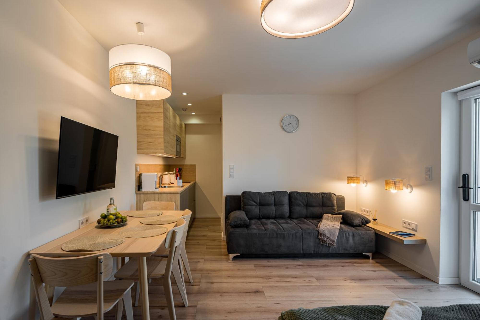 Balatonic Lime Apartmanhaz Сиофок Екстериор снимка