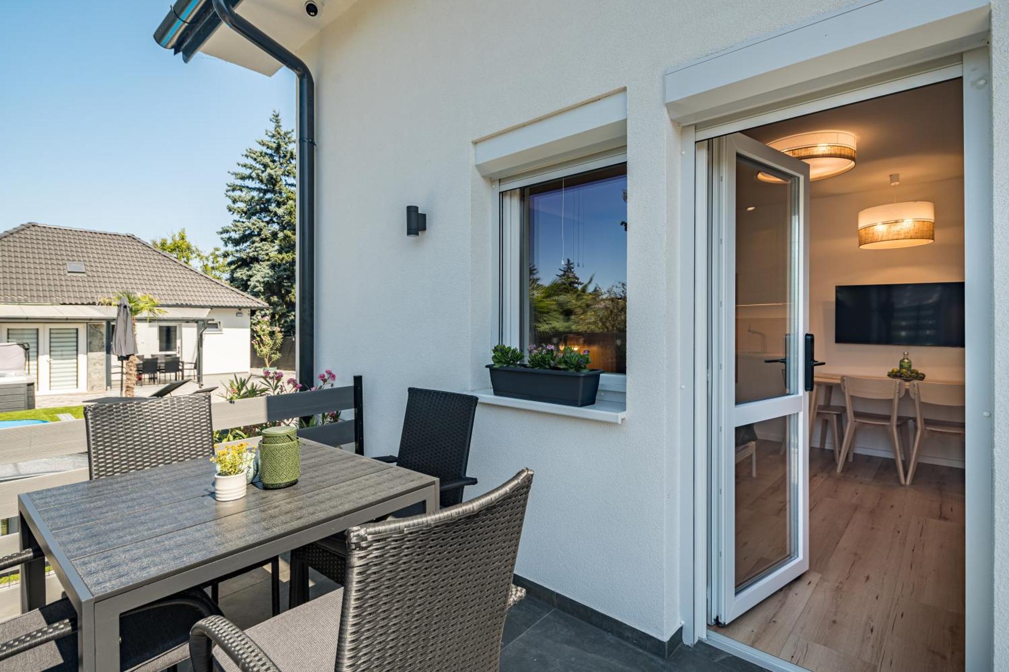 Balatonic Lime Apartmanhaz Сиофок Екстериор снимка